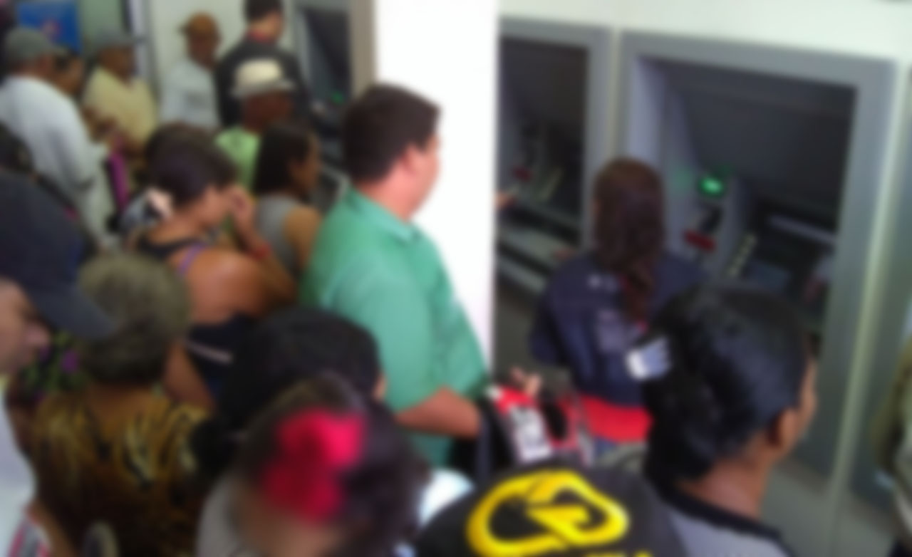 agencoa_bradesco_banco-fila_caixa
