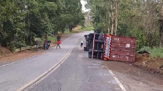 motorista-morre-br-408