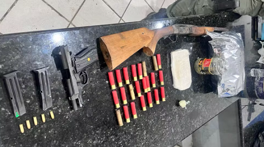 apreensao_de_arma_e_droga