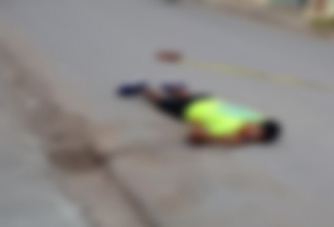 morto_com_golpes_de_faca_peixeira
