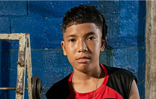 adolescente_morre_baleado_em_barbearia