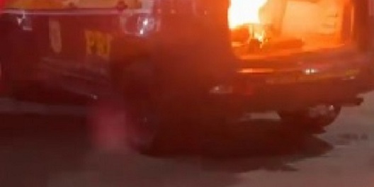 incendio_em_viatura_da_prf