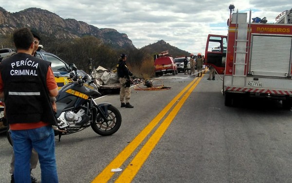 acidente_carro-ambulancia