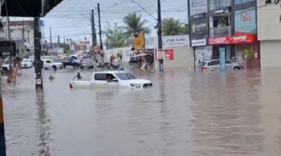 chuva-alagamento-enchente