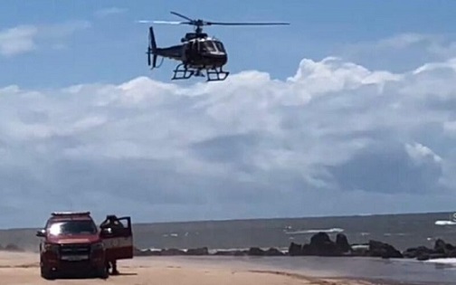 helicoptero_acaua-resgate-afogamento