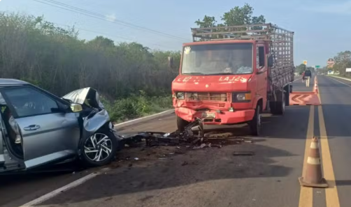 piripiri-bebe_morre_em_colisao_na_br-343